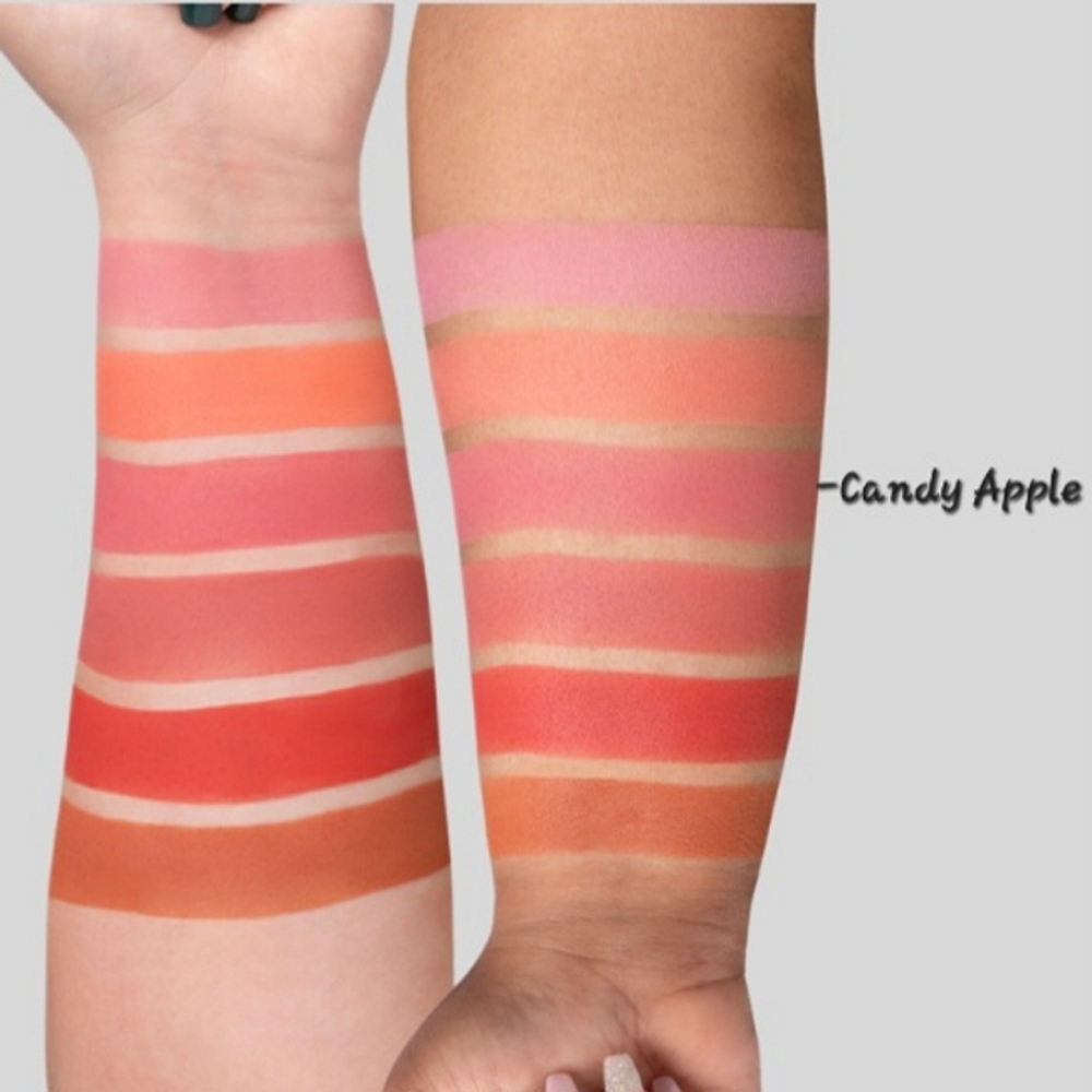 *SOLD* 🎉2•$13/3•$18🎉 OFRA COSMETICS Candy Apple Blush - Picture 2 of 7